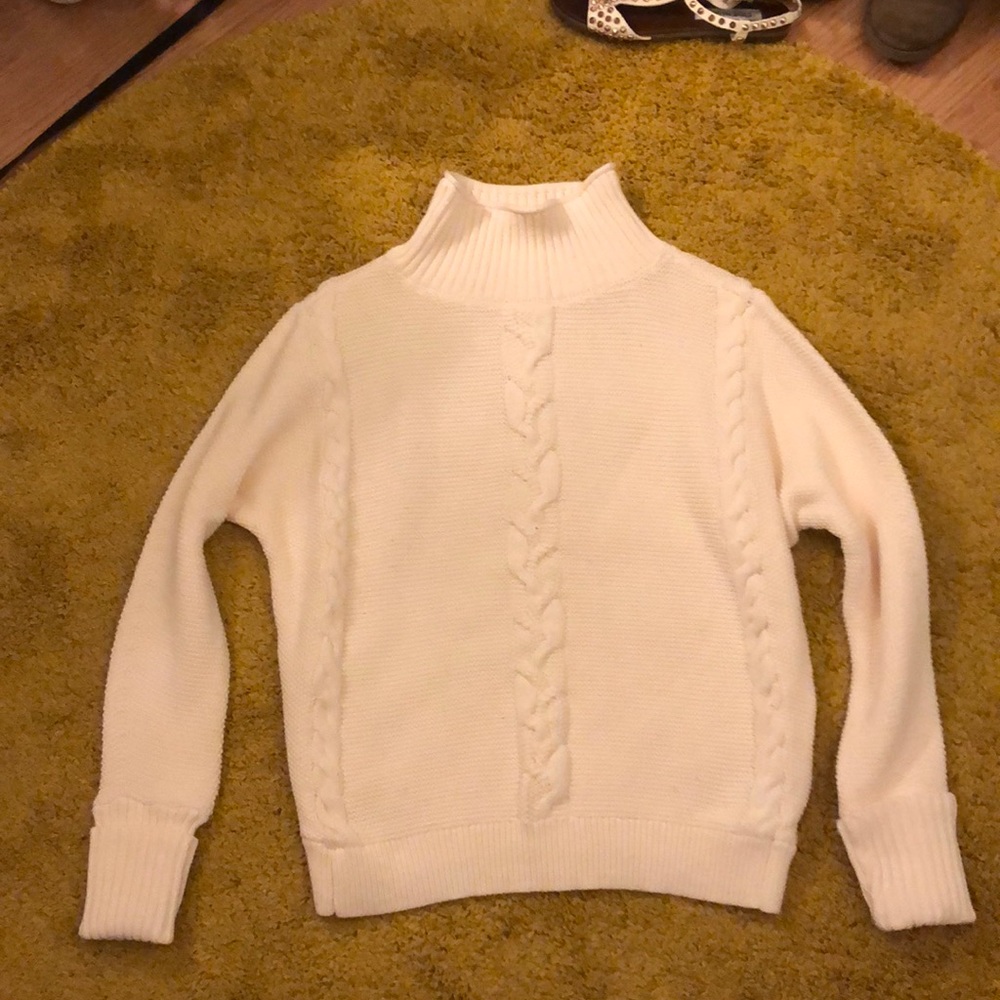 White Gap sweater